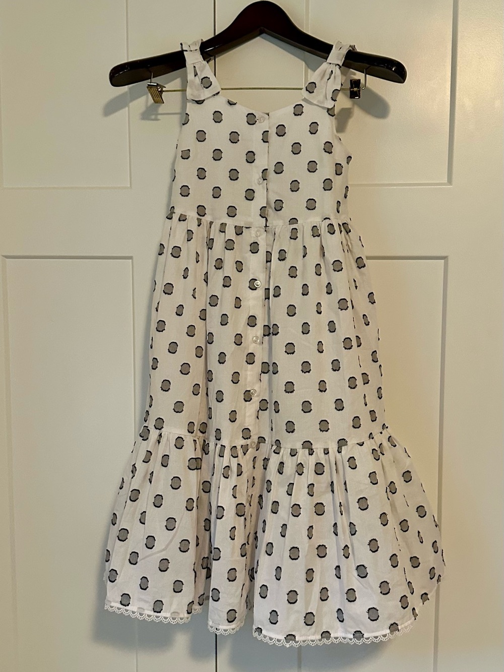 Girlโs Flapdoodles White Polka Dot Tiered Sundress with Matching Bowโ NWT 10
